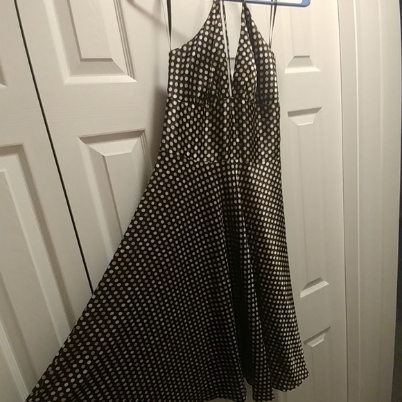 Dresses & Skirts - Silky Halter top dress